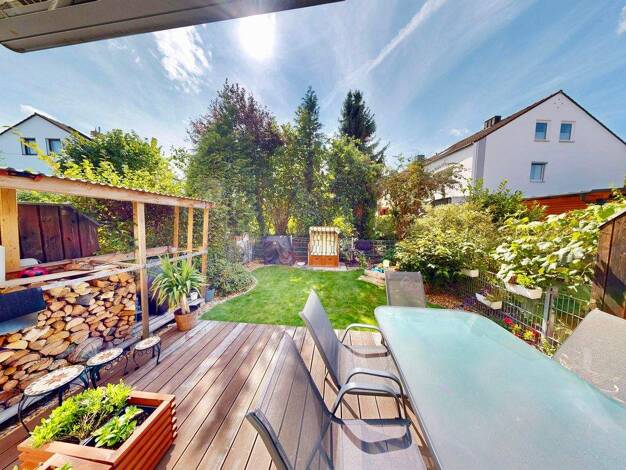 Reihenmittelhaus zum Kauf 685.000 € 5 Zimmer 152,5 m² 198 m² Grundstück Wendelstein 90530