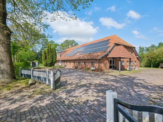 Sonstiges zum Kauf als Kapitalanlage geeignet 999.000 € 12 Zimmer 650 m² 5.737 m² Grundstück Moorwinkelsdamm Bockhorn 26345