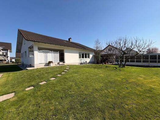 Einfamilienhaus zum Kauf 596.000 € 7 Zimmer 225,4 m² 923 m² Grundstück Schutterwald 77746