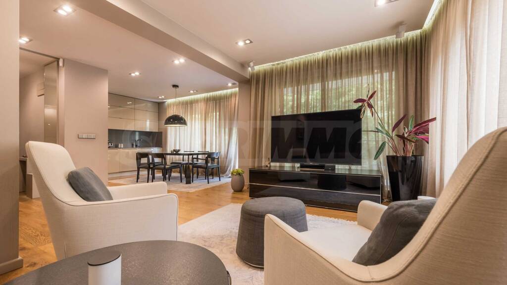 Studio zum Kauf 695.000 € 6 Zimmer 254 m² Varna