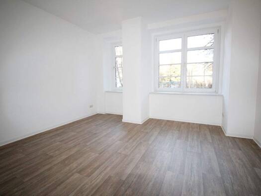 Wohnung zur Miete 330 € 2 Zimmer 64 m² EG frei ab sofort Walter-Oertel-Str. 46 Kaßberg Chemnitz 09112