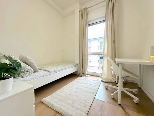 Studio zur Miete 375 € 1 Zimmer 8 m² 2. Geschoss frei ab 20.03.2026 Karlsruher Straße 42 Rheinau Mannheim 68219