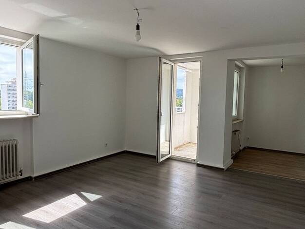 Terrassenwohnung zur Miete 640 € 1,5 Zimmer 45,7 m² 8. Geschoss frei ab 01.09.2026 Marktplatz 13 Schwalbach 65824