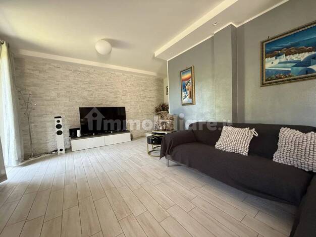 Haus zum Kauf 648.000 € 10 Zimmer 210 m² 800 m² Grundstück Strada Tononi Monzambano 46040