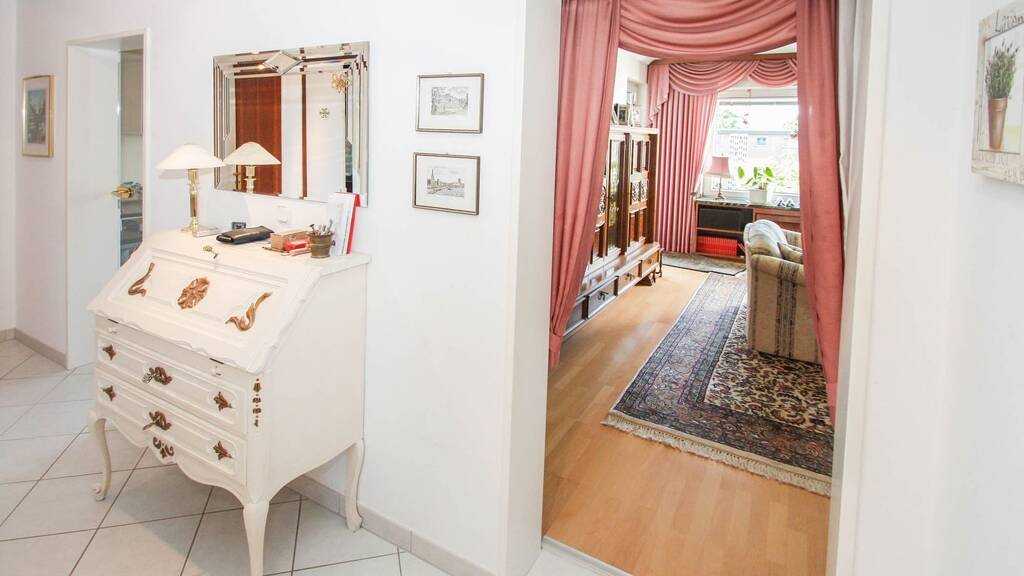 Wohnung zum Kauf 195.000 € 4 Zimmer 84 m² Unterfeldhaus Erkrath 40699