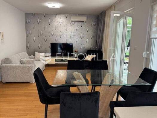 Wohnung zur Miete 1.500 € 3 Zimmer 89 m² Matulji Matulji