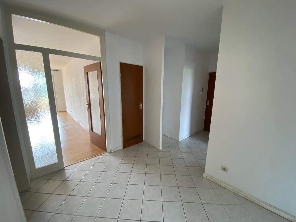 Immobilie in Bargteheide - SEHR ZENTRAL GELEGENE UND GROSSZÜGIGE 3-ZIMMER-EIGENTUMSWOHNUNG - Bild 4