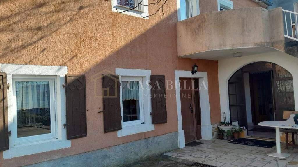 Haus zur Miete 1.200 € 3 Zimmer 80 m² Crikvenica Centar