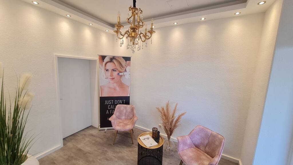 Ladenfläche zum Kauf als Kapitalanlage geeignet 169.500 € 2 Zimmer 42 m² Tullnau Nürnberg 90402