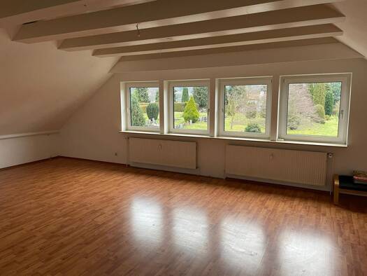 Wohnung zur Miete 700 € 4 Zimmer 115 m² Geschoss 1/3 frei ab 01.08.2026 Freden Freden (Leine) 31084