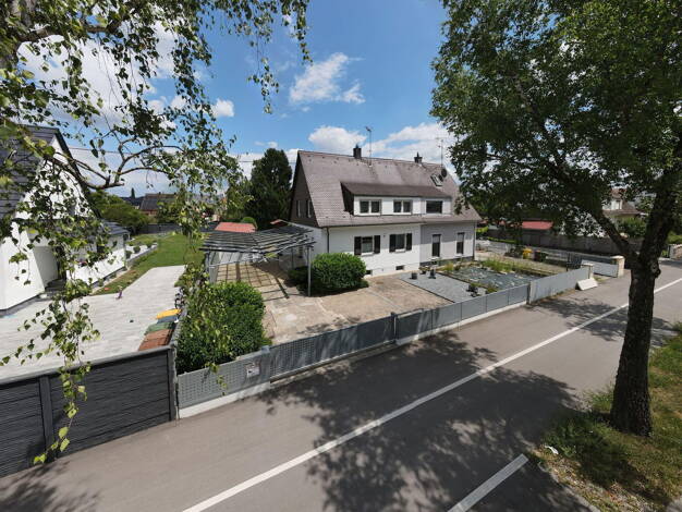 Doppelhaushälfte zum Kauf provisionsfrei 895.000 € 6,5 Zimmer 150 m² 764 m² Grundstück Firnhaberau Augsburg 86169