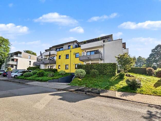 Wohnung zum Kauf 323.000 € 3 Zimmer 116 m² Lemgo Lemgo 32657