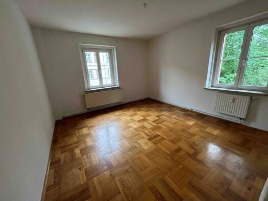 Wohnung zur Miete 350 € 3 Zimmer 65 m² 1. Geschoss frei ab sofort Franz-Hübsch-Straße 14 Hainichen 09661