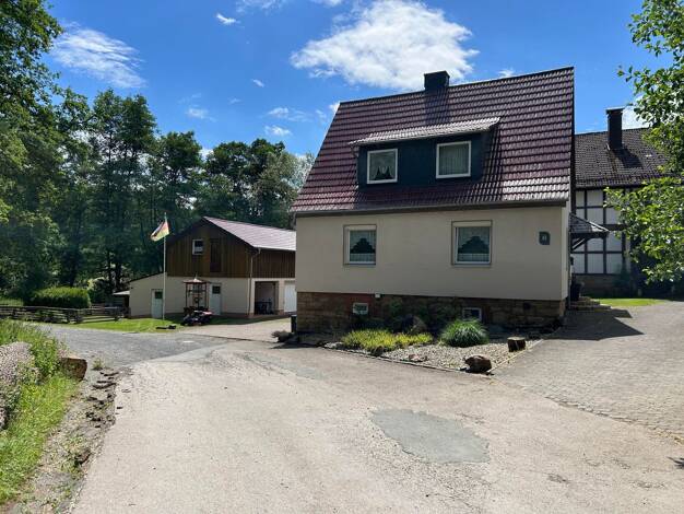 Einfamilienhaus zum Kauf 265.000 € 6 Zimmer 159,9 m² 762 m² Grundstück frei ab sofort Ippinghausen Wolfhagen 34466