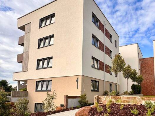 Wohnung zur Miete 1.485 € 4 Zimmer 122 m² EG frei ab 01.06.2026 Graf-J.-Reinhard Straße Willstätt 77731