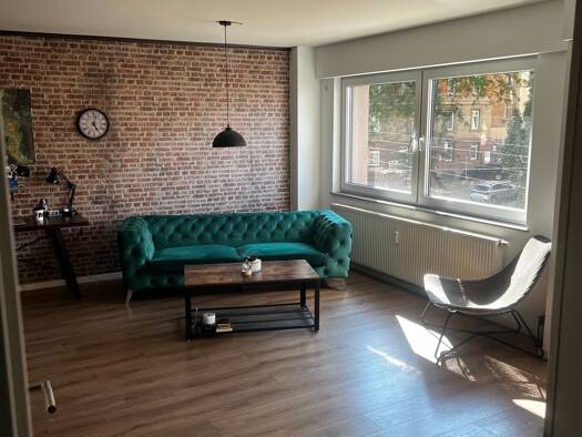 Wohnung zur Miete 750 € 1,5 Zimmer 47 m² 2. Geschoss frei ab 01.10.2026 Mitte Mitte 70184