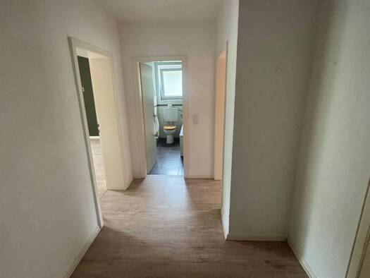 Wohnung zur Miete 743 € 2 Zimmer 58 m² Geschoss 3/3 West Vorderer Westen 34119