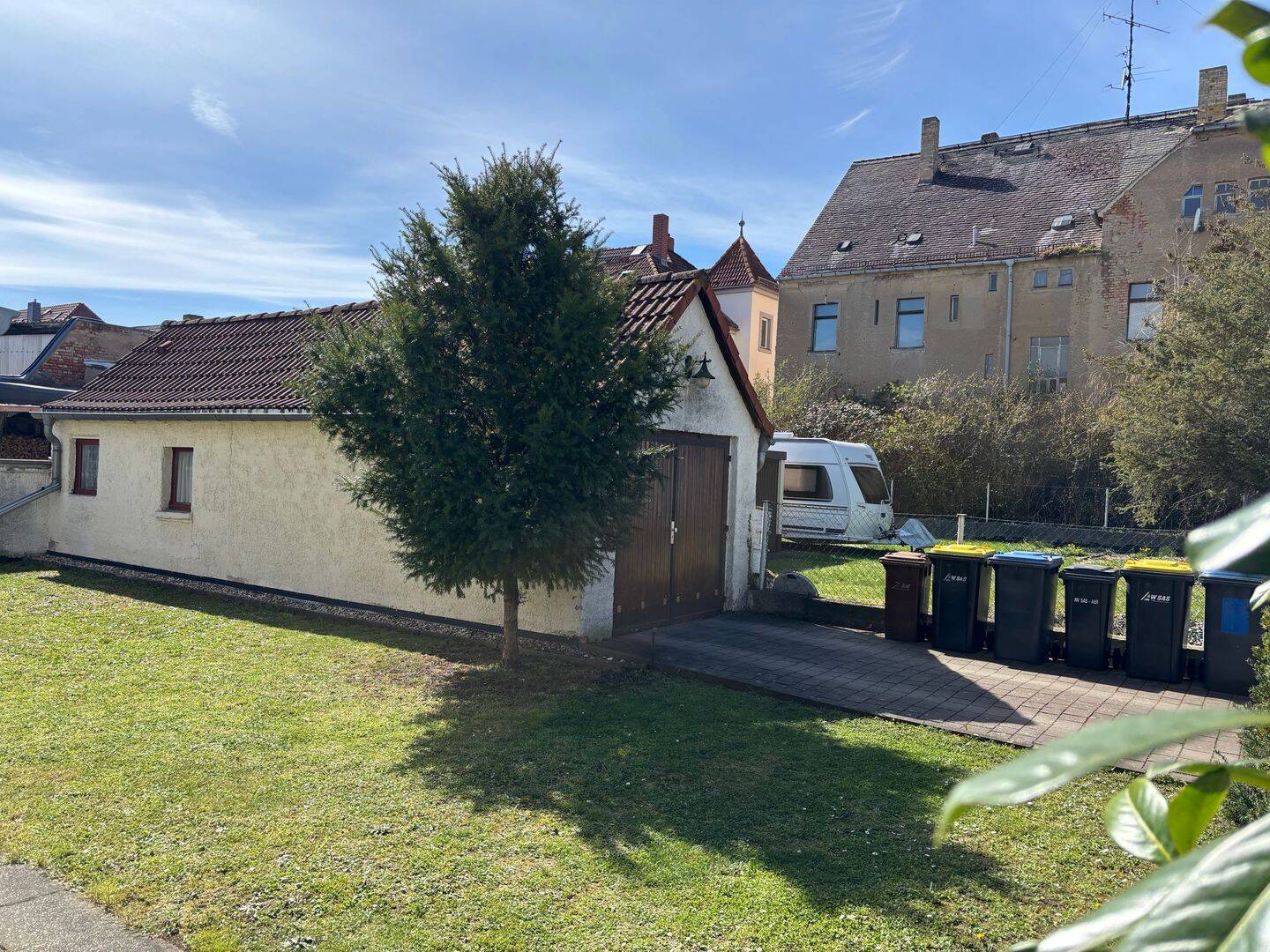 Mehrfamilienhaus zum Kauf - Ansicht 2