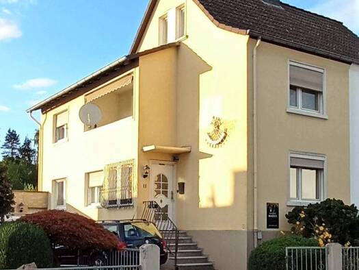 Doppelhaushälfte zum Kauf 349.000 € 5 Zimmer 105 m² 251 m² Grundstück Niedernhausen 65527