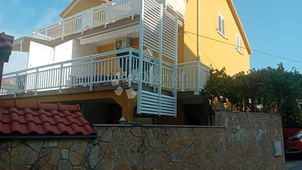 Haus zum Kauf 995.000 € 13 Zimmer 352 m² Okrug