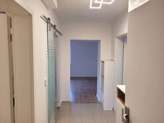 Wohnung zur Miete 1.250 € 3 Zimmer 72 m² 1. Geschoss frei ab sofort Mirabellenstraße Obertürkheim Stuttgart 70329