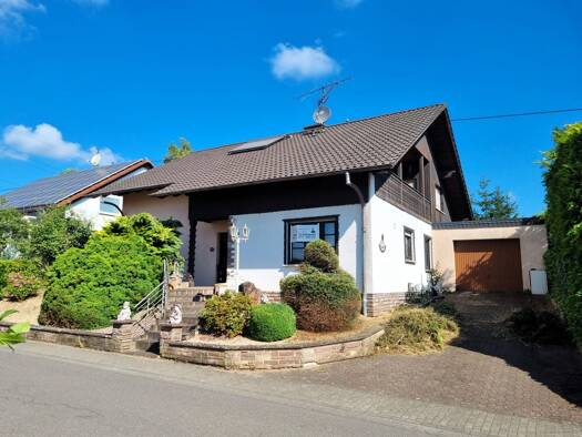Einfamilienhaus zum Kauf 230 m² 585 m² Grundstück Diefflen Dillingen/Saar 66763