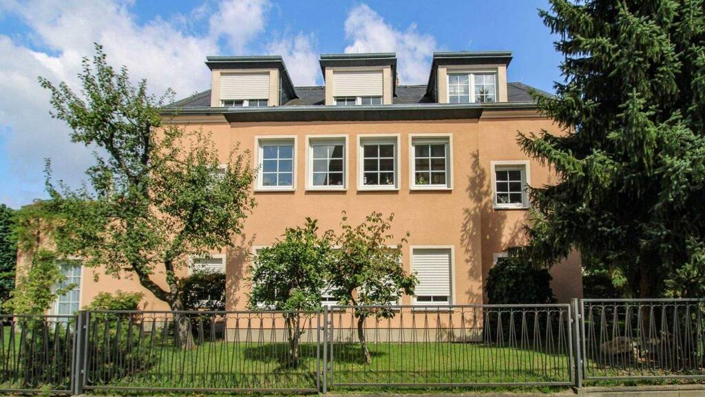 Einfamilienhaus zum Kauf 1.100.000 € 12 Zimmer 310 m² 770 m² Grundstück Bühlau/Weißer Hirsch Dresden 01324