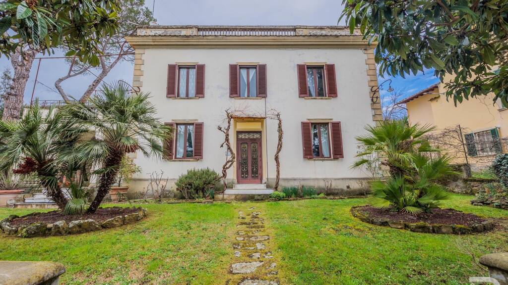 Villa zum Kauf 720.000 € 10 Zimmer 598 m² frei ab sofort Arezzo 52100