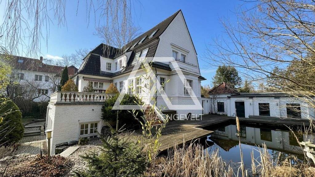 Villa zum Kauf 2.050.000 € 10 Zimmer 320 m² 1.125 m² Grundstück Schädestraße 1-3 Zehlendorf Berlin 14165