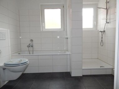 Wohnung zur Miete 730 € 4 Zimmer 92,4 m² 1. Geschoss frei ab 10.03.2025 Menzelstr. 6 Stadtmitte Recklinghausen 45659