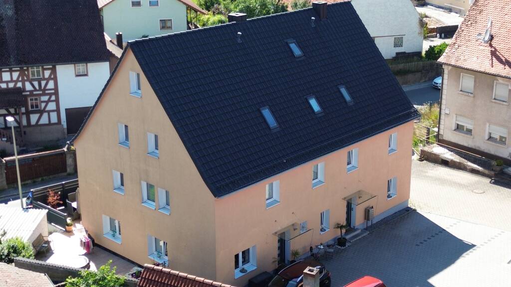 Wohnung zum Kauf 320.000 € 3 Zimmer 98 m² Münchaurach Aurachtal 91086