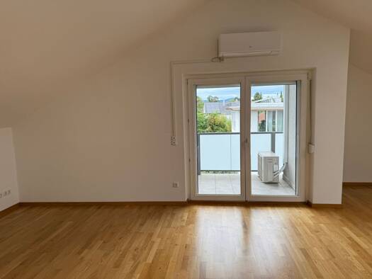 Wohnung zur Miete 1.290 € 3 Zimmer 96 m² Geschoss 2/2 frei ab sofort Süd Rosenheim 83026