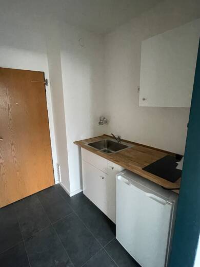 Wohnung zur Miete 444 € 1 Zimmer 24 m² frei ab sofort Mönchebergstr. 50 Fasanenhof Kassel 34125