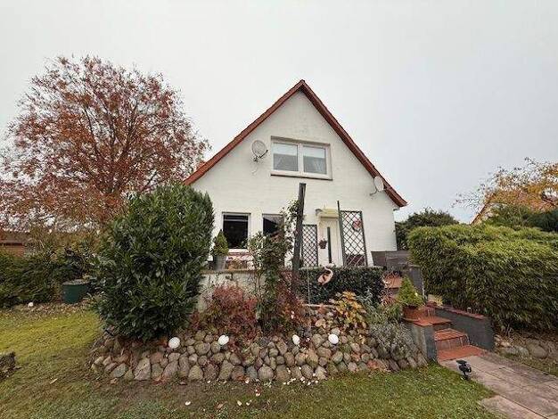 Terrassenwohnung zum Kauf 149.000 € 4 Zimmer 102 m² 1. Geschoss Hohnstorf Hohnstorf (Elbe) 21522