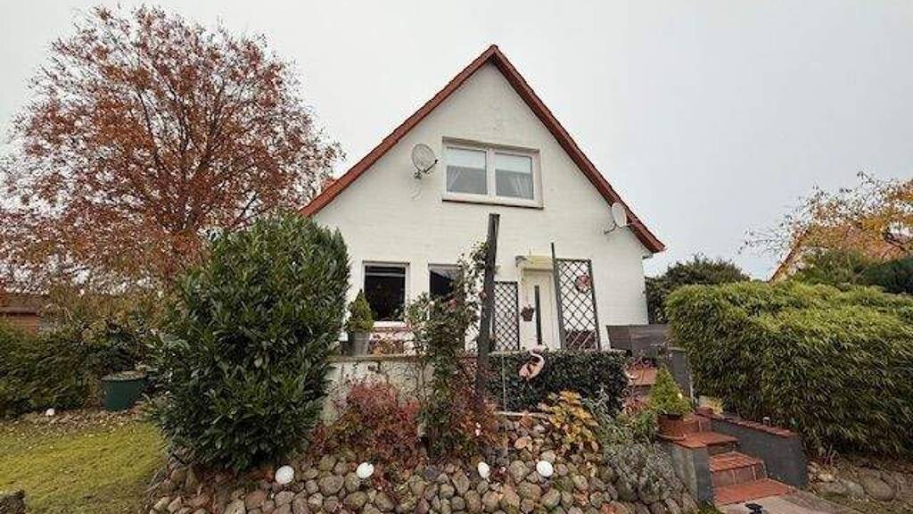 Terrassenwohnung zum Kauf 149.000 € 4 Zimmer 102 m² 1. Geschoss Hohnstorf Hohnstorf (Elbe) 21522