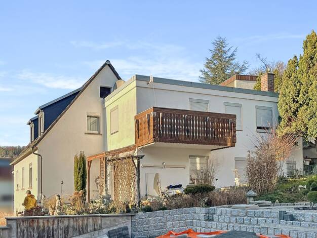 Mehrfamilienhaus zum Kauf 332.000 € 5 Zimmer 149,8 m² 745 m² Grundstück Unterdürrbach Würzburg 97080