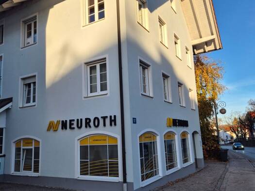 Wohnung zur Miete 1.150 € 2,5 Zimmer 67 m² Geschoss 2/3 frei ab sofort Holzkirchen 83607