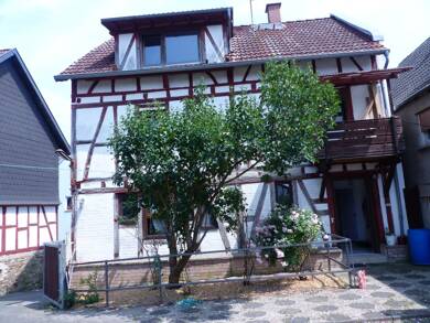 Einfamilienhaus zum Kauf als Kapitalanlage geeignet 329.000 € 5 Zimmer 120 m² 1.400 m² Grundstück Volpertshausen Hüttenberg 35625