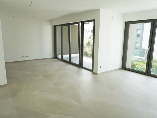 Wohnung zur Miete 1.300 € 3 Zimmer 90 m² Geschoss 2/3 frei ab 01.10.2025 Veitshöchheim 97209