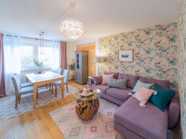Wohnung zur Miete 1.190 € 3 Zimmer 70 m² 1. Geschoss frei ab 15.10.2026 Bergstraße 12 Oberreichenbach 91097