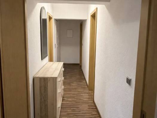 Wohnung zum Kauf 80.000 € 3 Zimmer 62 m² 2. Geschoss Obertitz Groitzsch 04539