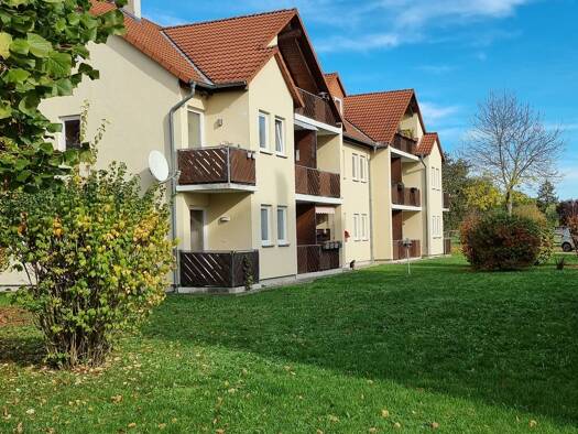 Wohnung zur Miete 340 € 2 Zimmer 41,2 m² 1. Geschoss frei ab sofort Eselsweg 18 b Kromsdorf Ilmtal-Weinstraße 99510