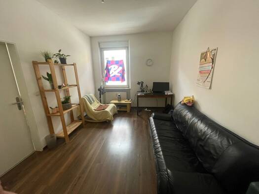 Wohnung zur Miete 935 € 2 Zimmer 55 m² frei ab sofort Schweiggerstraße 24 Glockenhof Nürnberg 90478