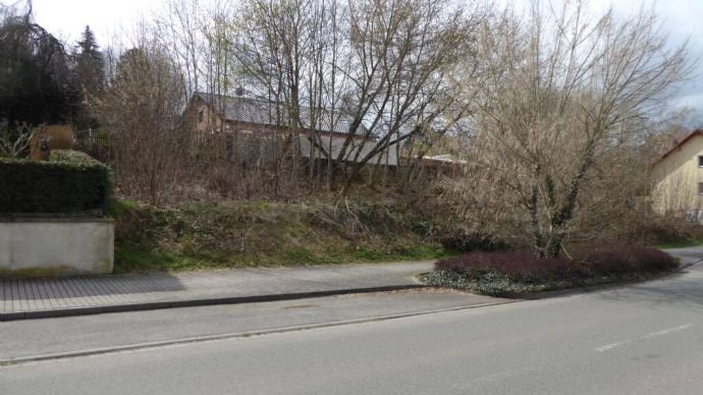 Grundstück zum Kauf 30.300 € 606 m² Grundstück Mannichswalder Straße Crimmitschau 08451