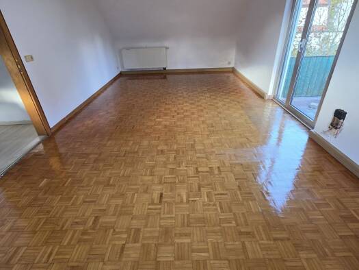 Wohnung zur Miete 700 € 3 Zimmer 90 m² Geschoss -3/2 frei ab sofort Schafbrücke Saarbrücken 66121