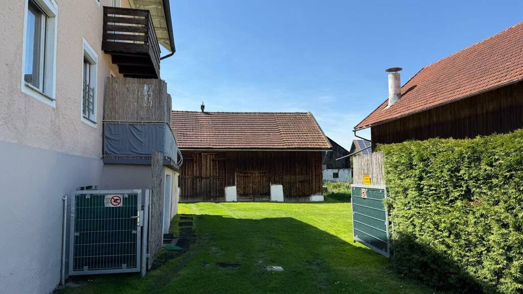 Einfamilienhaus zum Kauf 479.000 € 9 Zimmer 200 m² 3.586 m² Grundstück Aidenbach 94501