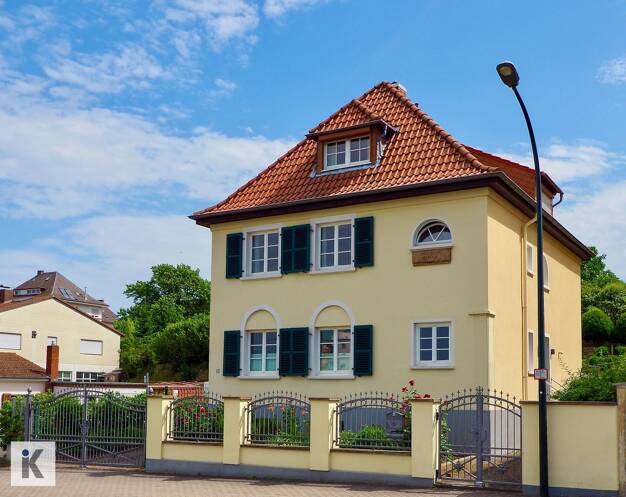 Villa zum Kauf 849.000 € 7 Zimmer 202 m² 741 m² Grundstück Bad Dürkheim Bad Dürkheim 67098