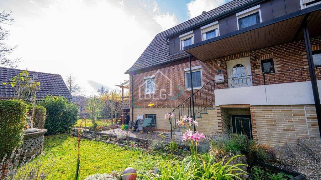 Doppelhaushälfte zum Kauf 295.000 € 4,5 Zimmer 105,9 m² 885 m² Grundstück frei ab 01.03.2026 Hessental Schwäbisch Hall / Hessental 74523