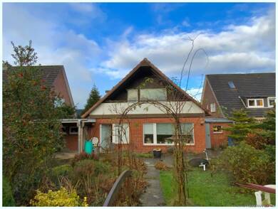 Einfamilienhaus zum Kauf 268.000 € 6 Zimmer 137 m² 676 m² Grundstück Husum Husum 25813