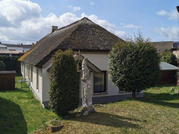 Einfamilienhaus zum Kauf provisionsfrei 326.000 € 6 Zimmer 120 m² 806 m² Grundstück Ückeritz 17459